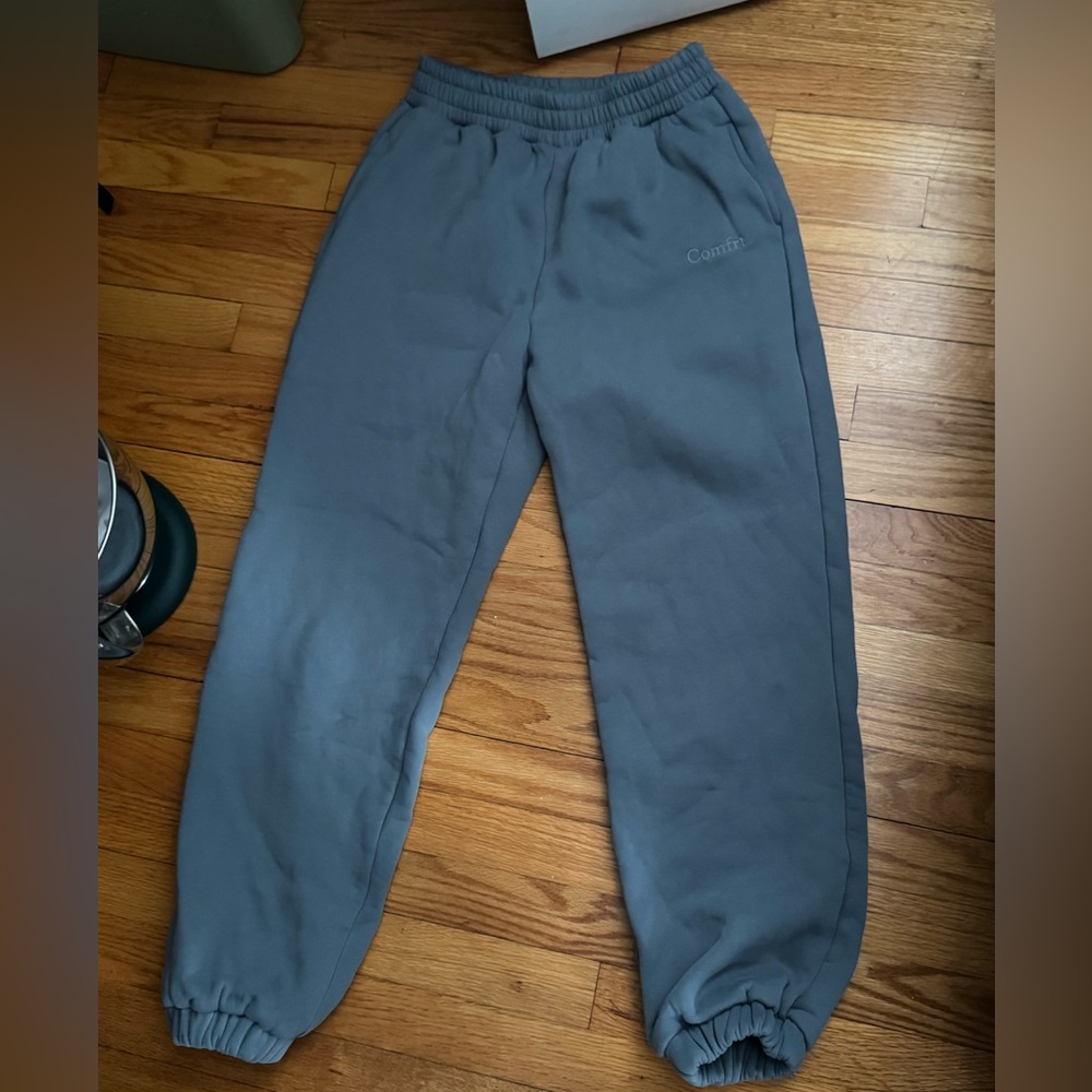 NWOT Comfrt Sweatpants